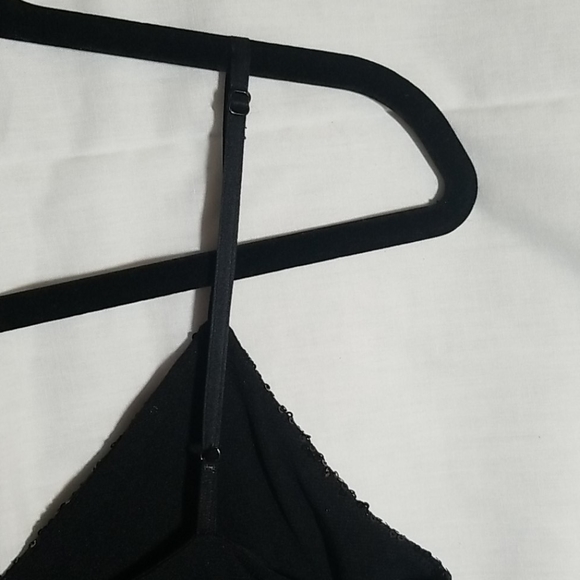 Sparkling Knit black sequin camisole. - Picture 3 of 4